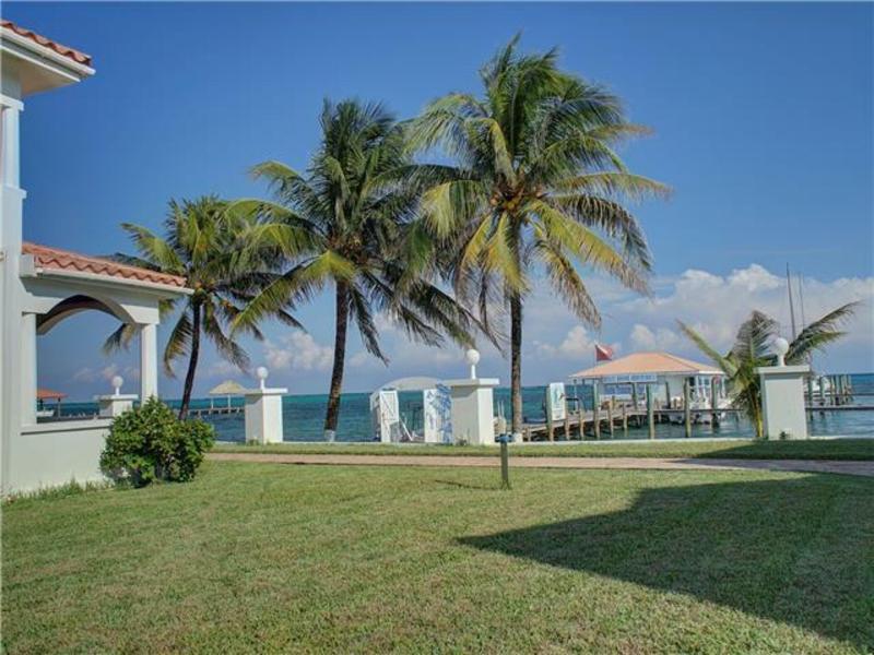Hotel Isla Bonita Yacht Club San Pedro  Exteriér fotografie