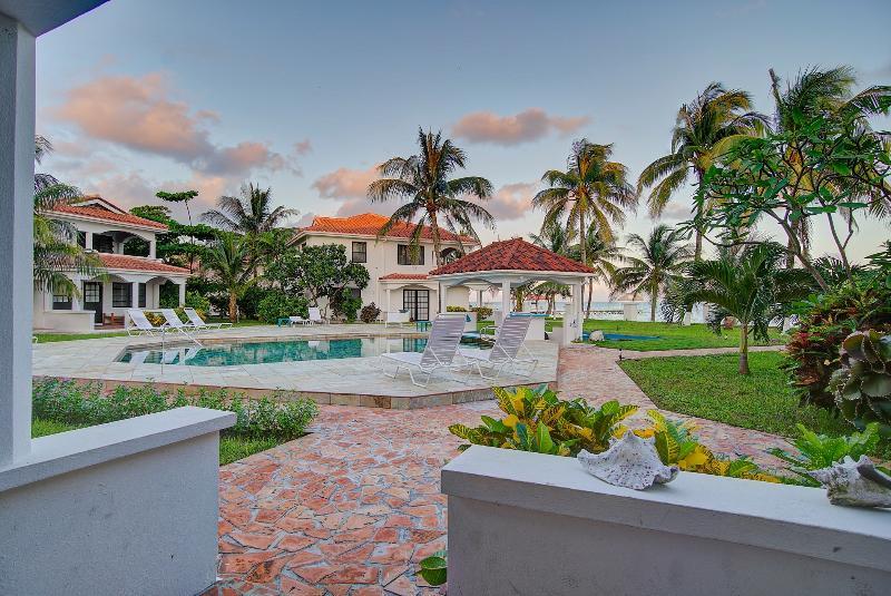 Hotel Isla Bonita Yacht Club San Pedro  Exteriér fotografie